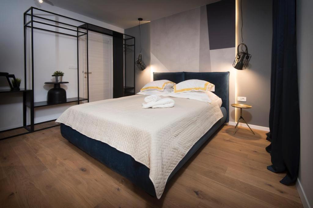 Sibinicum Luxury Rooms شيبينيك المظهر الخارجي الصورة