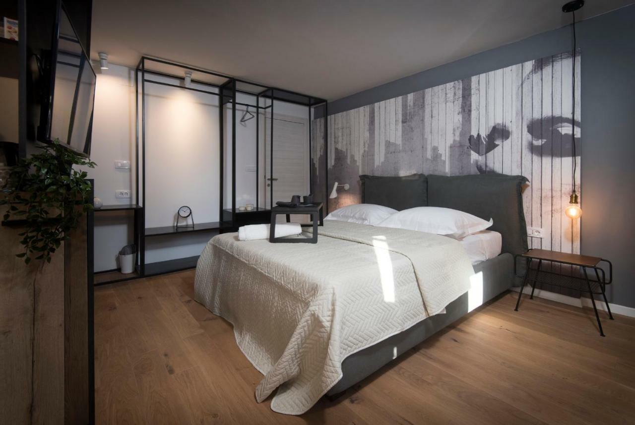 Sibinicum Luxury Rooms شيبينيك المظهر الخارجي الصورة