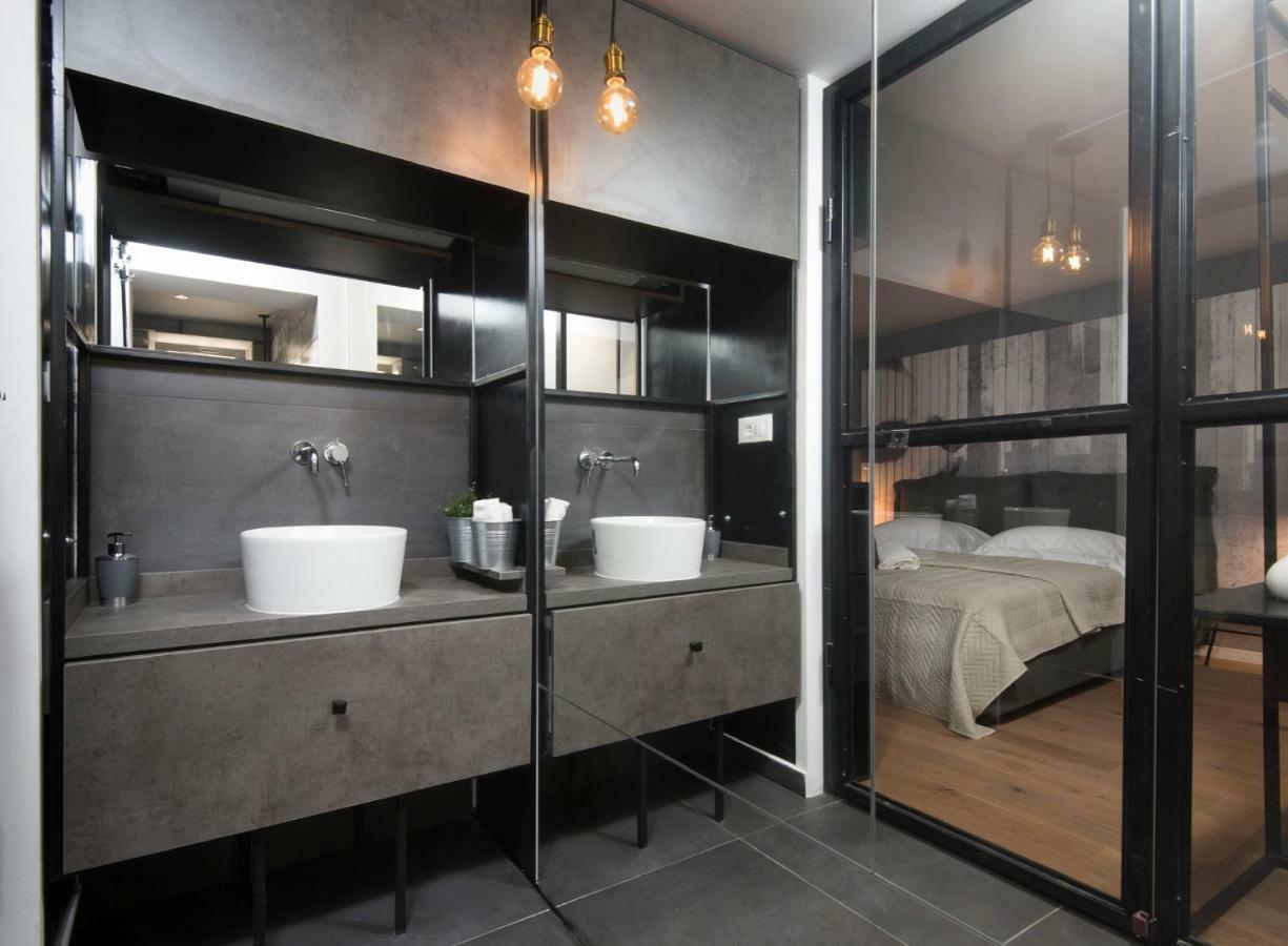 Sibinicum Luxury Rooms شيبينيك المظهر الخارجي الصورة